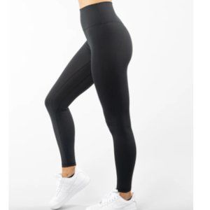 NEW BuffBunny Dreamy Legging